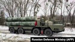 Российский ЗРК S-400 на учениях в Беларуси